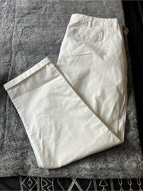 Amazon Essentials White Mid-Rise Cotton Pants